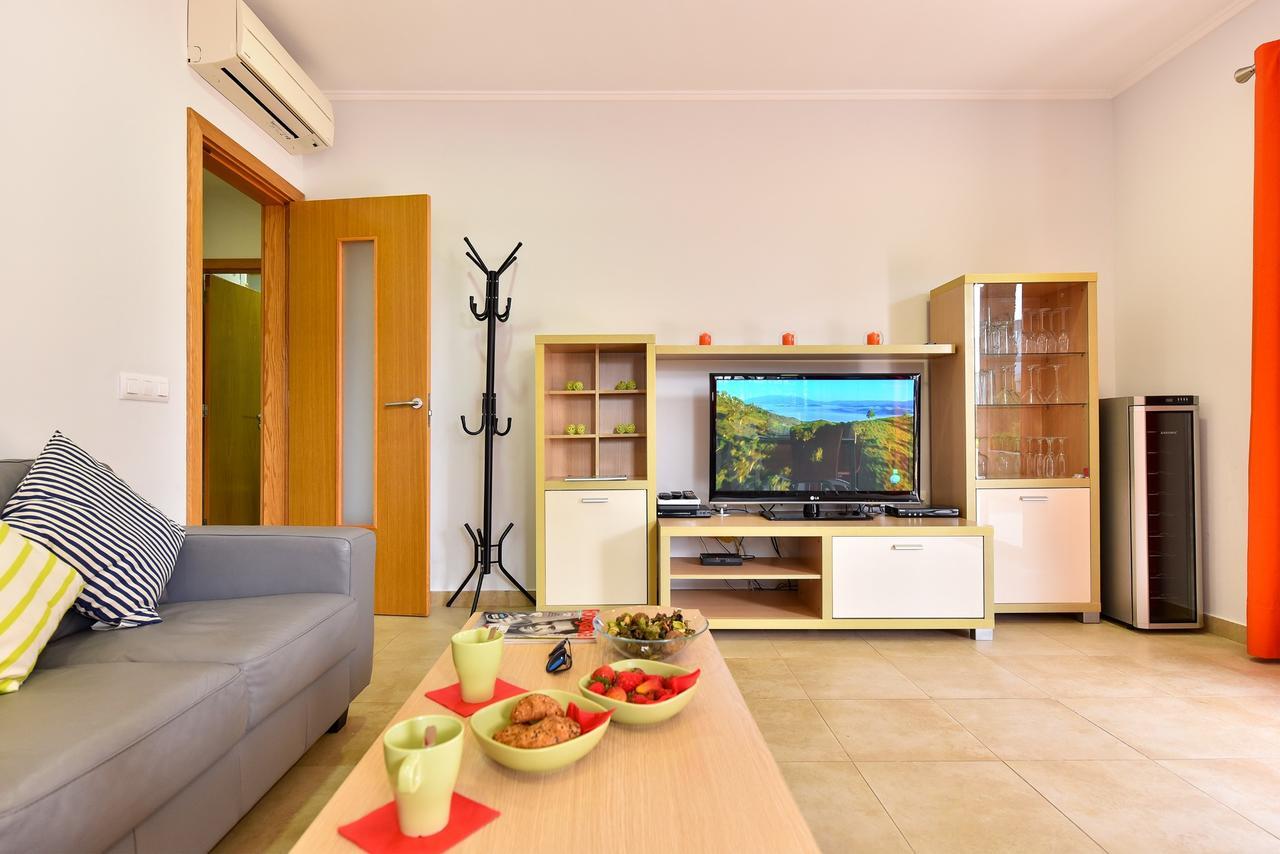 Beach House Adelfas San Agustin Mci מראה חיצוני תמונה